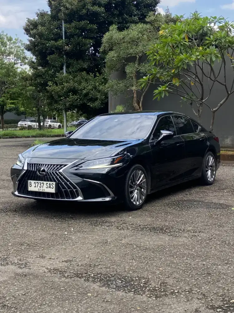 Lexus Es 300h Ultra Luxury Tss At 2023