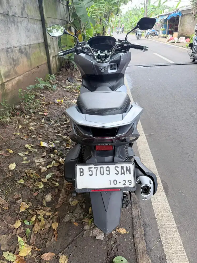 DIJUAL CEPAT HONDA PCX 2024 PAJAK ON PANJANG