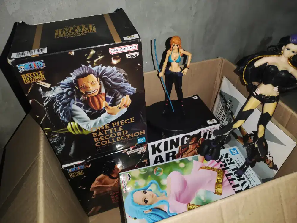 Action figure one piece set borongan original