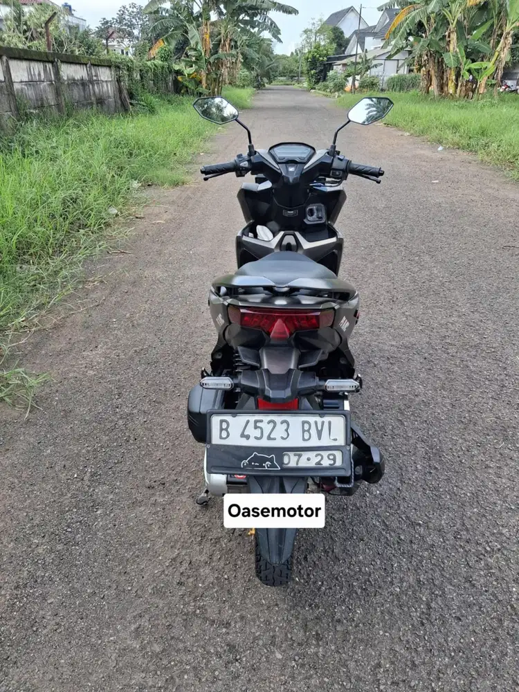 (B) Honda Vario CBSISS Tahun 2019