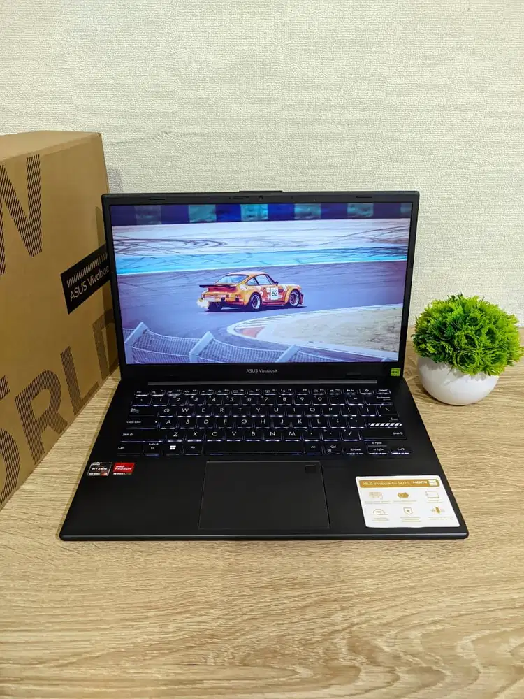 LAPTOP ASUS VIVOBOOK GO E1404FA AMD RYZEN 5-7520U RAM 8GB SSD 512GB