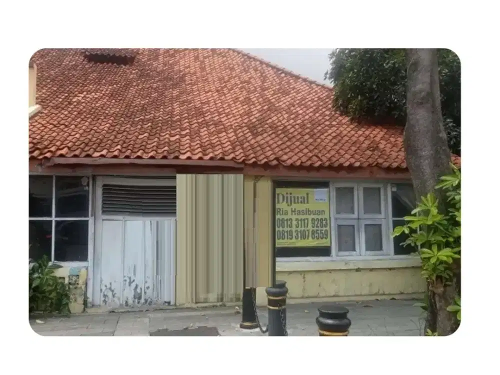 Dijual Rumah Hitung Tanah di Nol Jalan Rajawali Surabaya Pusat