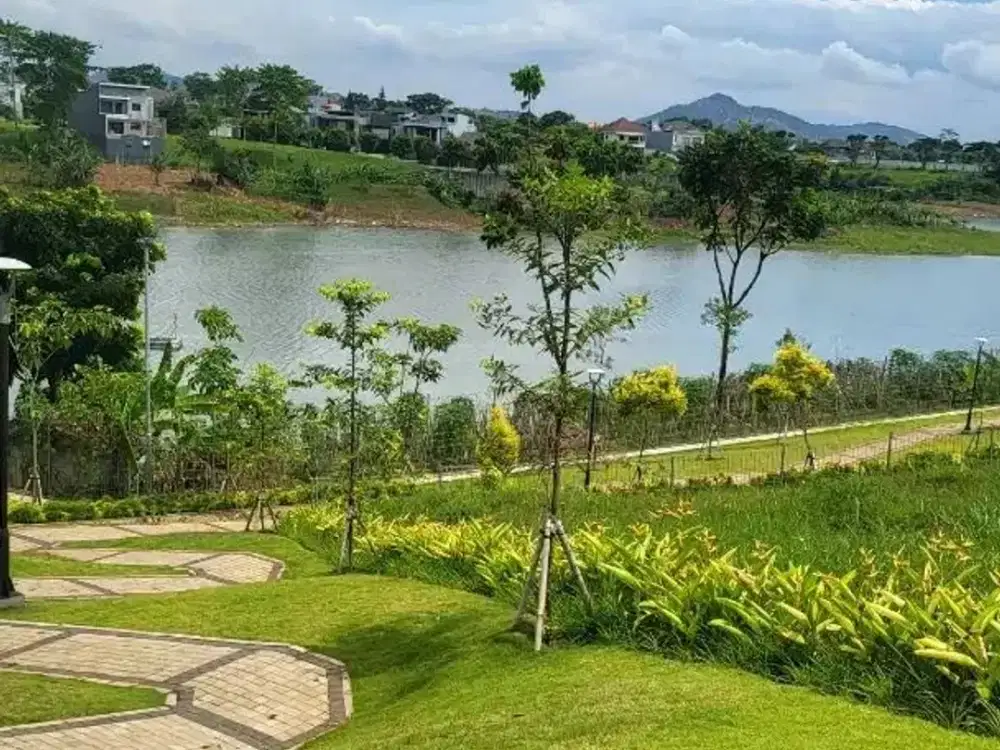 DIJUAL TANAH / KAVLING STRATEGIS Tatar Spatirasmi – Kota Baru Parahyangan  Hook – View Danau