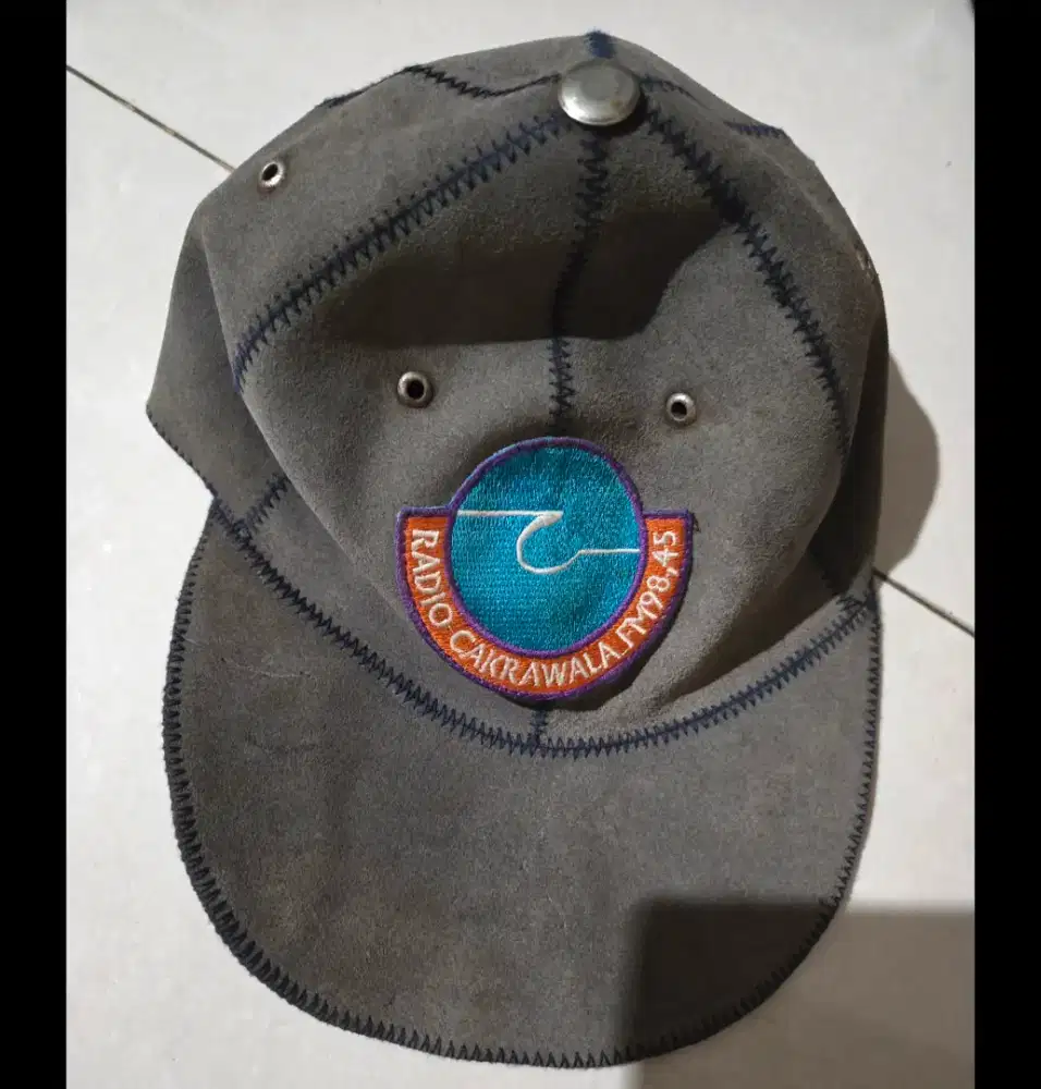Jual aja koleksi simpanan topi radio cakrawala FM asli ori pabrikan