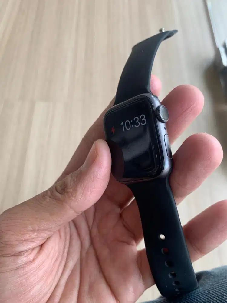 Iwatch S4 40 mm nike