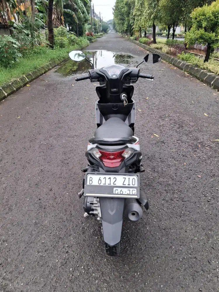 (B) Honda beat Fi Tahun 2015