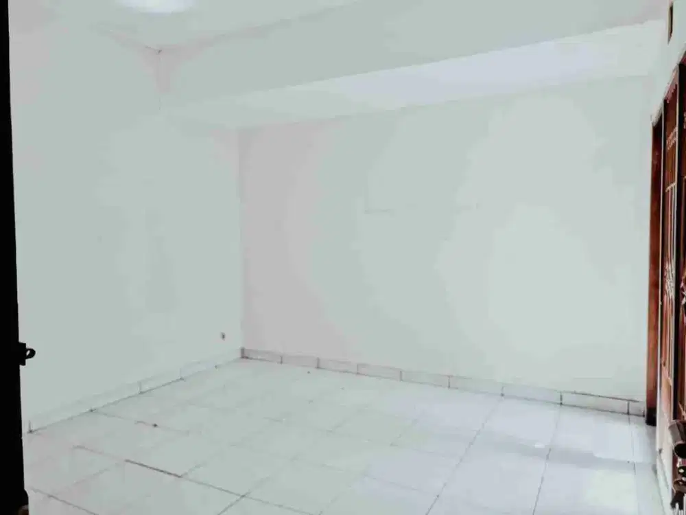 Rumah standart rapi bisa huni alam sutera gardenia shm