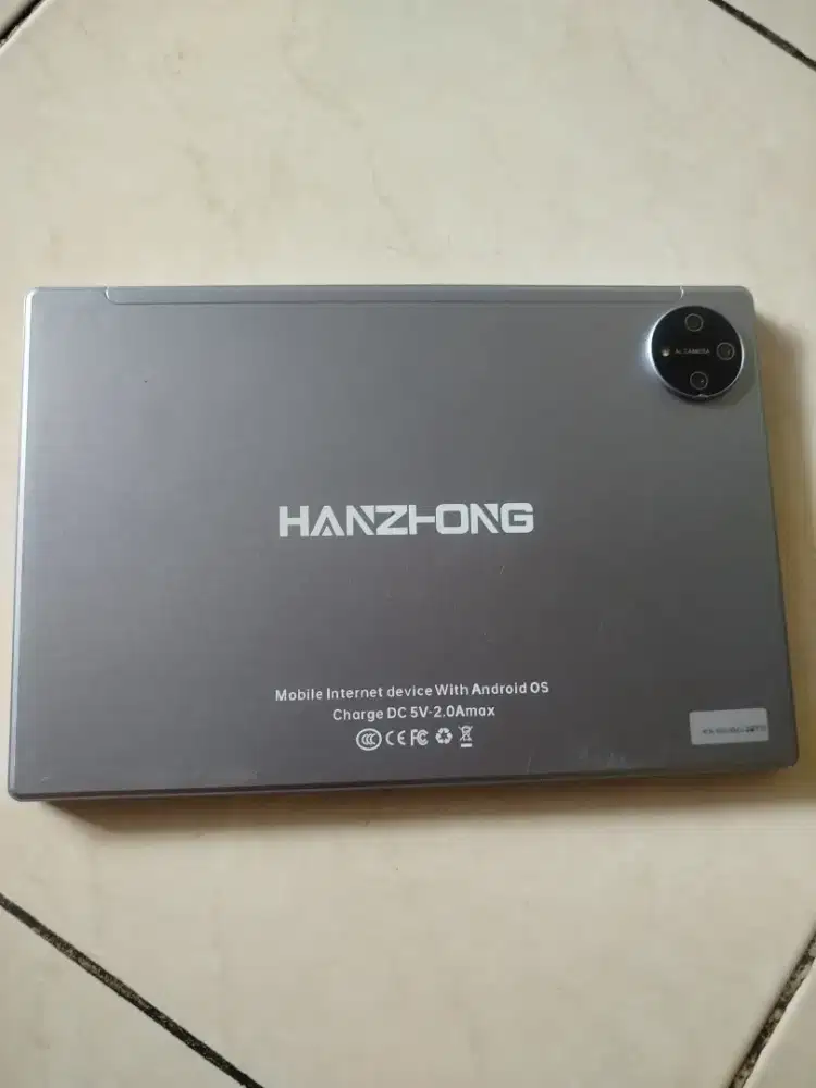 Tablet Hanziong 12in Tipis msh mulus minus mati UD lama ga dipake