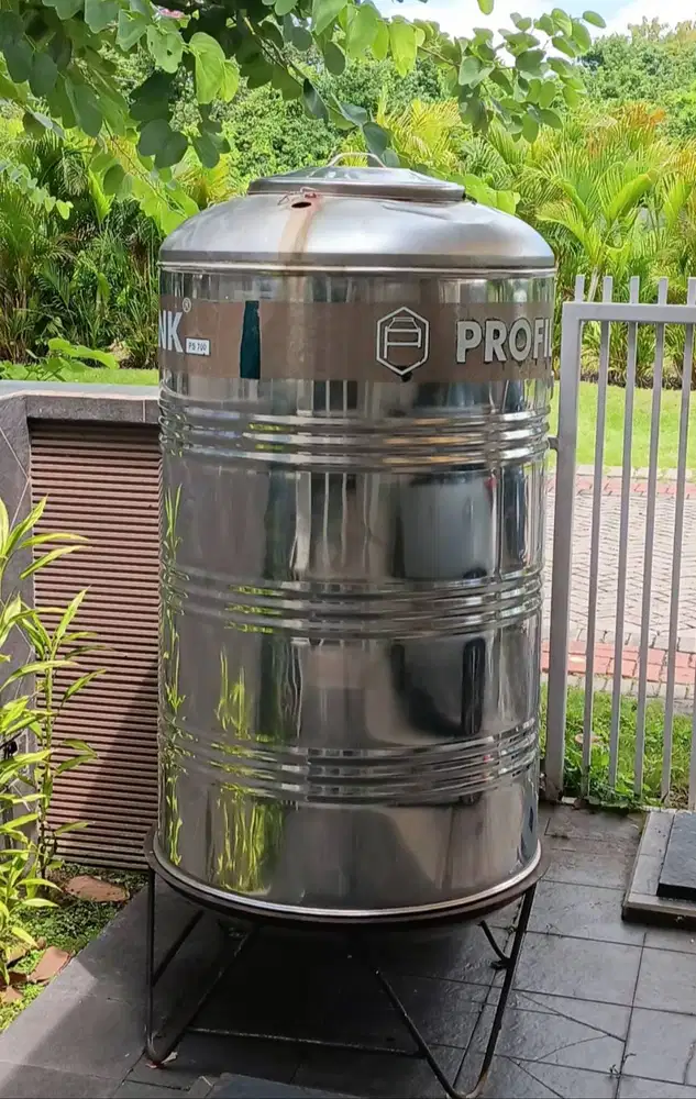 Toren tandon air Profil Tank 700