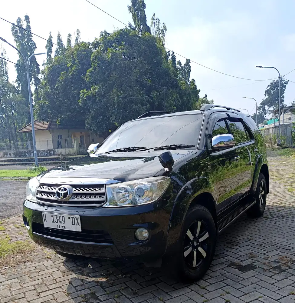 Toyota Fortuner 2011 Diesel