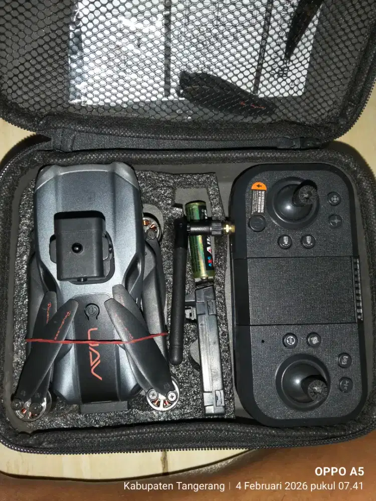 Drone toys,sudah bosan pakai mau up grade lagi