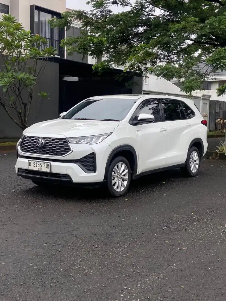 Toyota Innova Zenix 2.0 Hybird At 2024