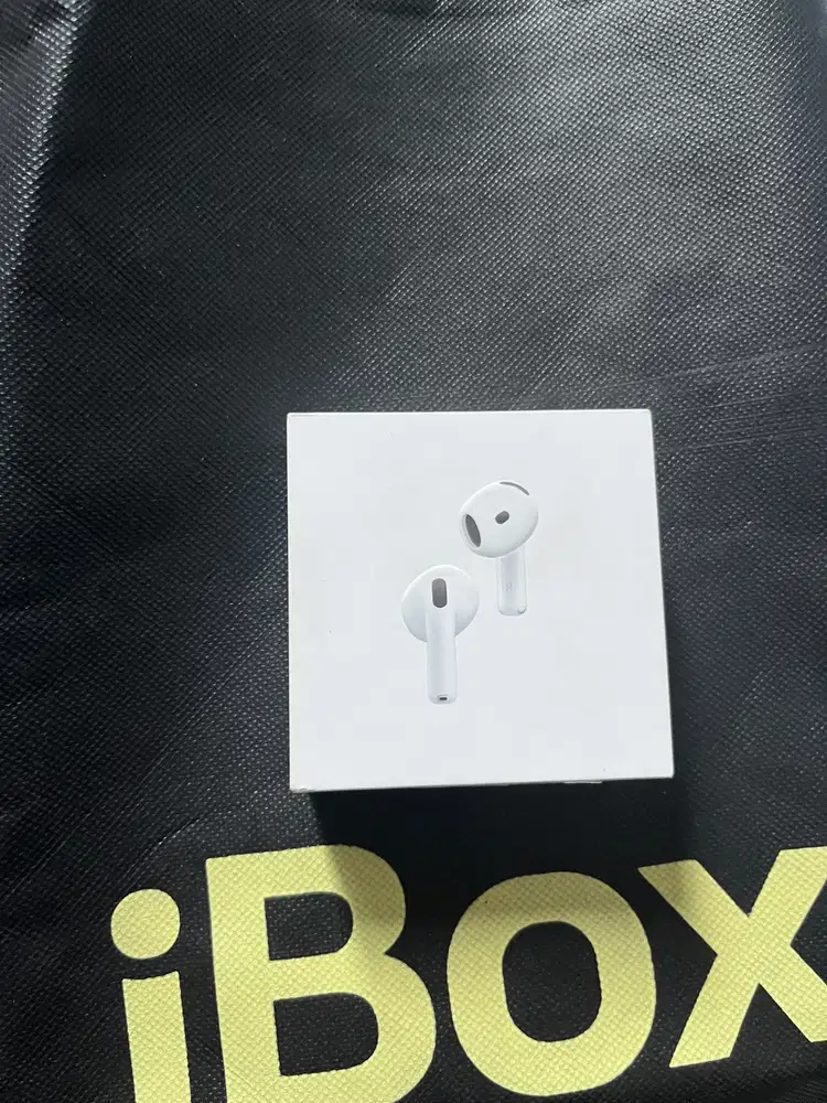 Airpods 4 Anc baru beli