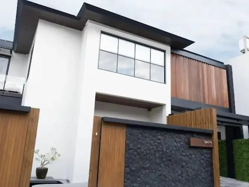 Dijual villa murah di jalan Petitenget 7 menit ke pantai