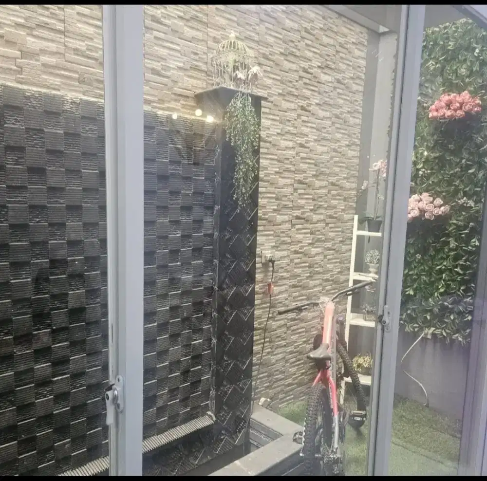 CLUSTER DARWIN SUMMARECON GADING SERPONG