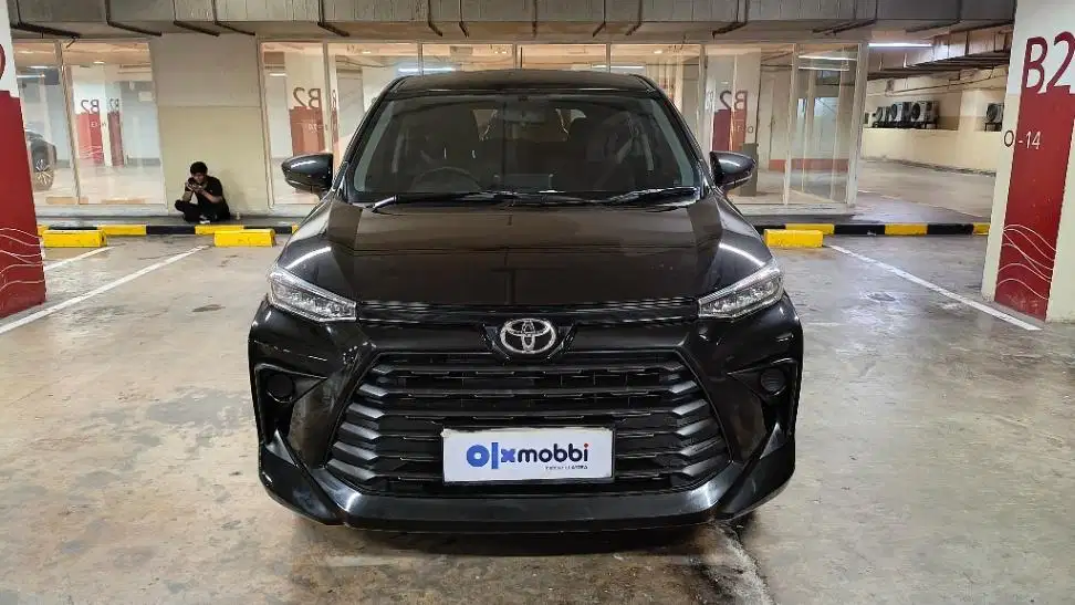 LOW DP Toyota Avanza 1.3 E Bensin-AT 2025 RZW