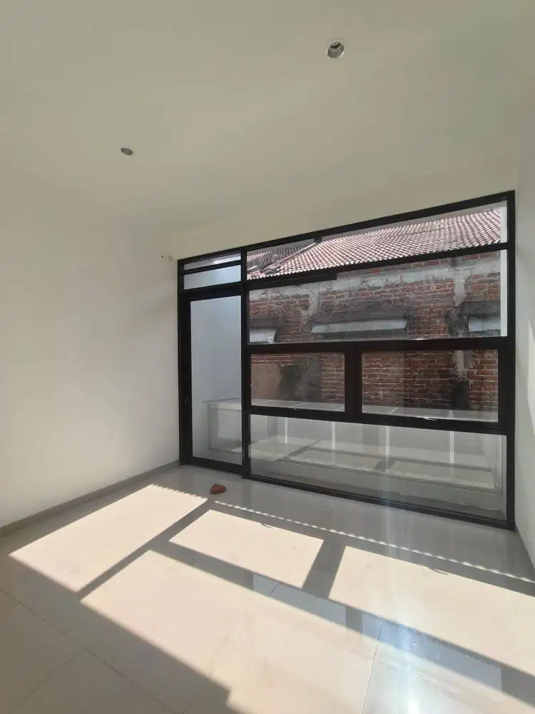 Jual Rumah Baru  2 Lantai di Taman Kopo Indah TKI 3