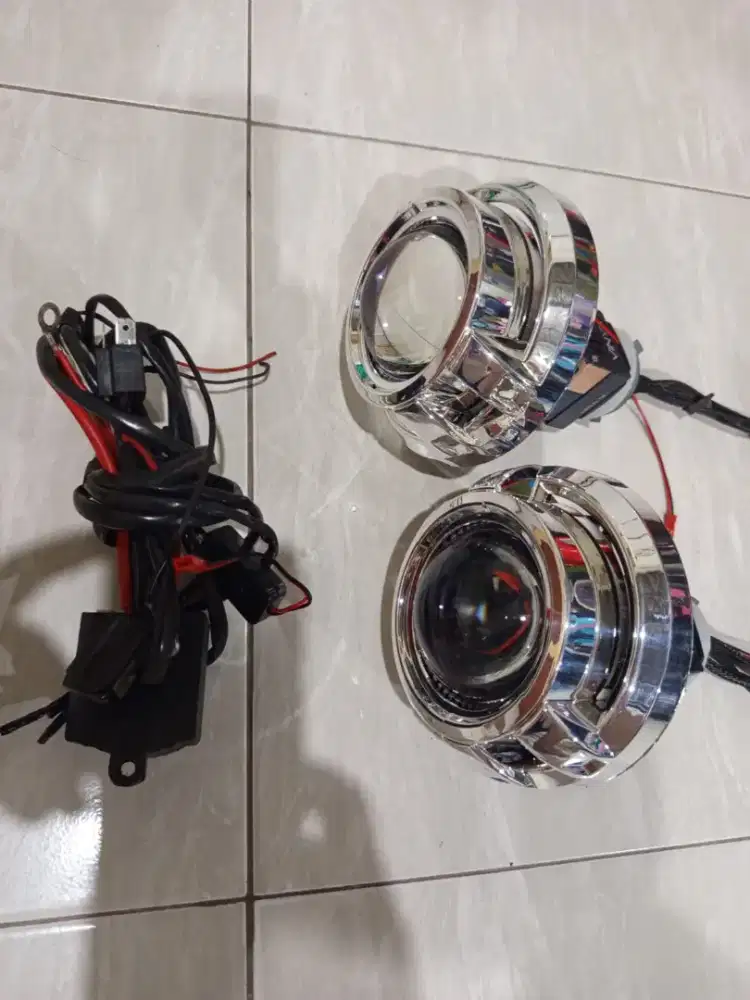 Lampu Biled Vinyx VR1 including shroud