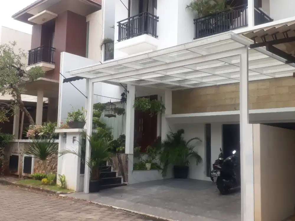 Di Jual Lelang Rumah 2 Lantai di Komplek Mutiara Pejaten Jakarta Selatan