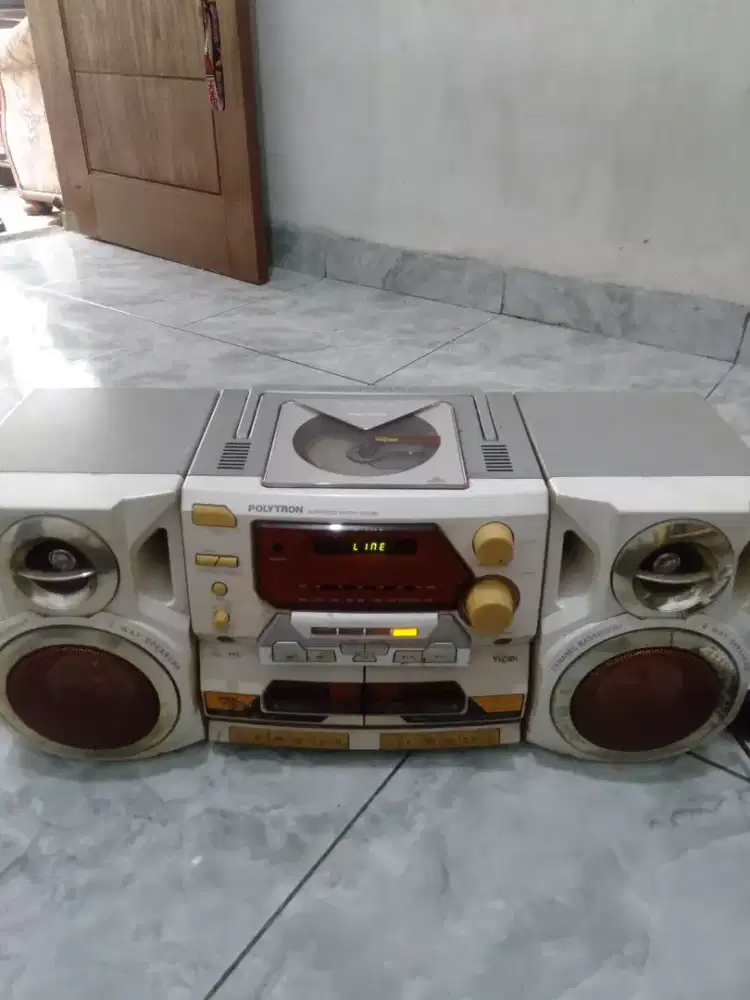 Jual aja compo Polytron kaset off CD off radio on Aux on.Pemakaian aja