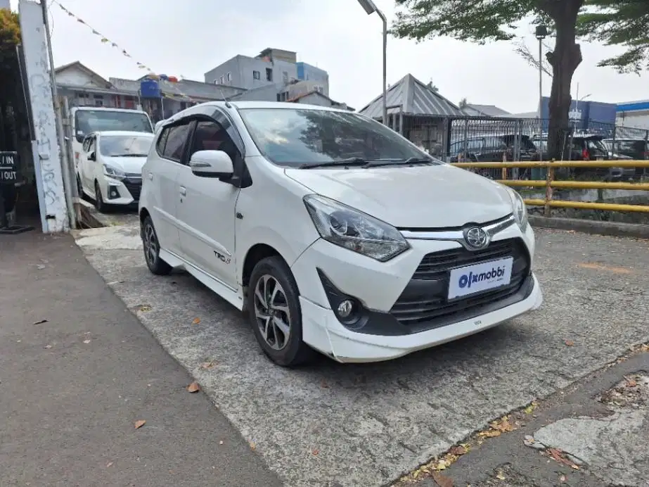 DP MURAH Toyota Agya 1.2 G TRD Sportivo Bensin-AT 2017 Putih CUAID