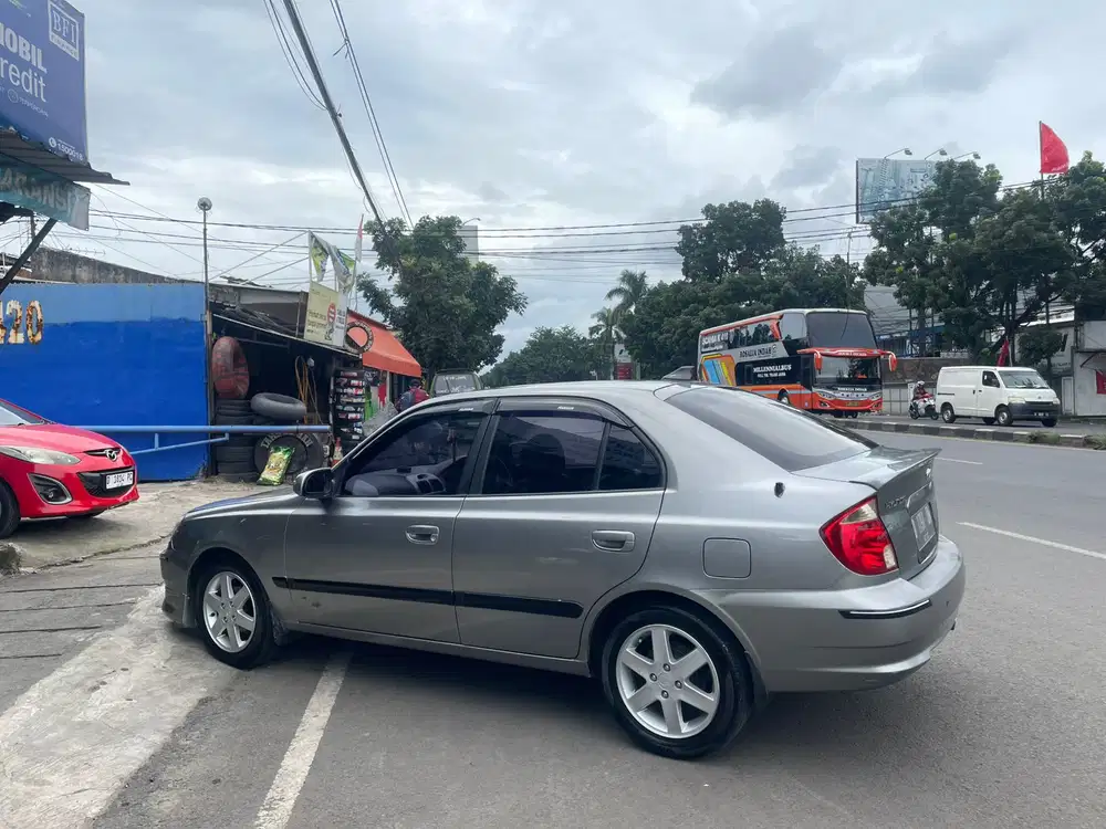 Hyundai Avega 2012 Bensin