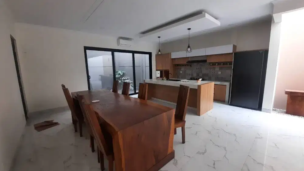 Disewakan Rumah Summarecon Bandung Full Renovasi