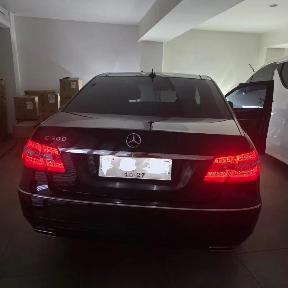 Mercedes-Benz E300 2012 Diesel