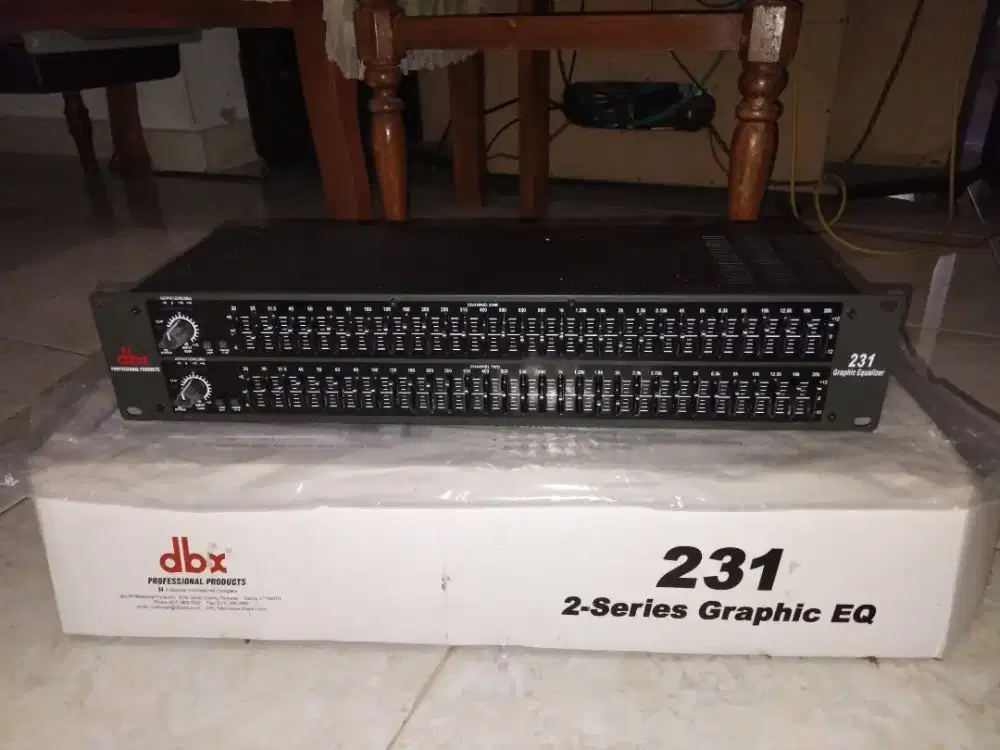 Crossover & Equaliser DBX