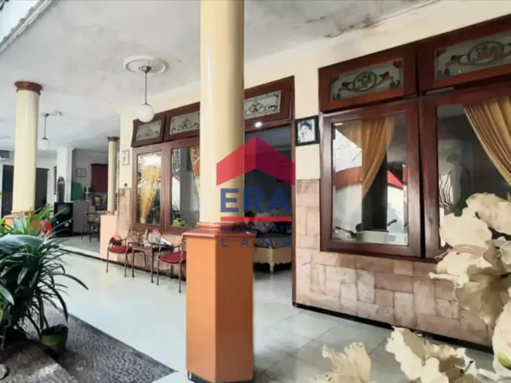 Dijual Rumah di Jalan IR Rais Malang