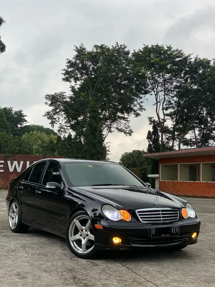 Mercedes-Benz C230 2007 Bensin
