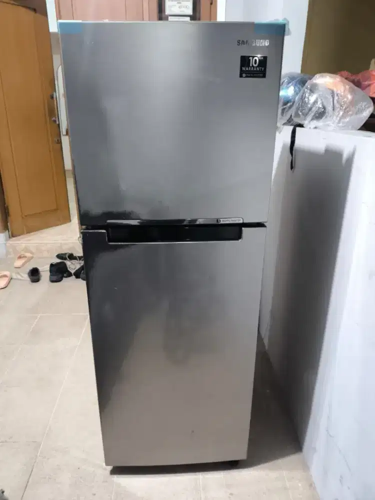 Kulkas Samsung Inverter