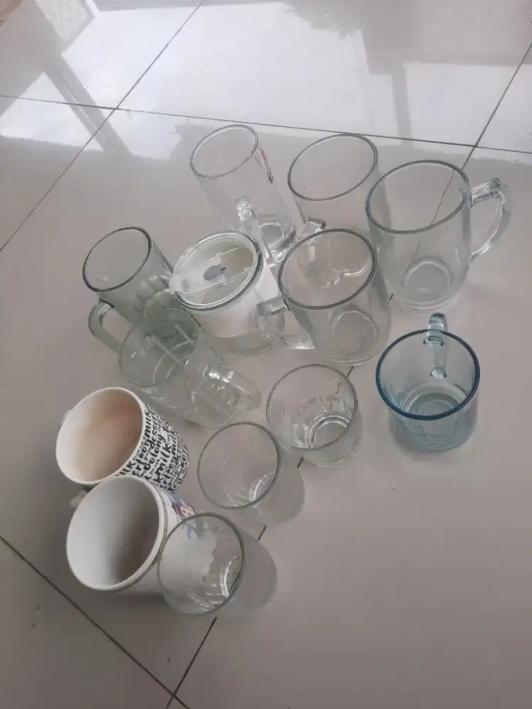 Berbagai macam Gelas beling