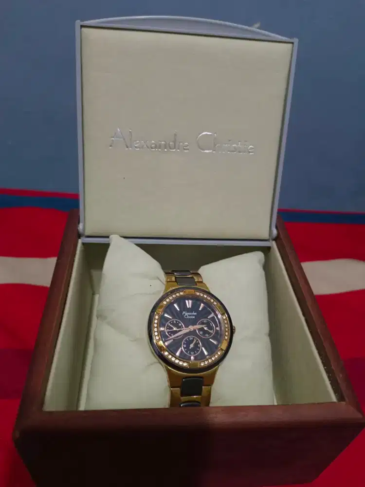 Jam tangan Alexandre Christe