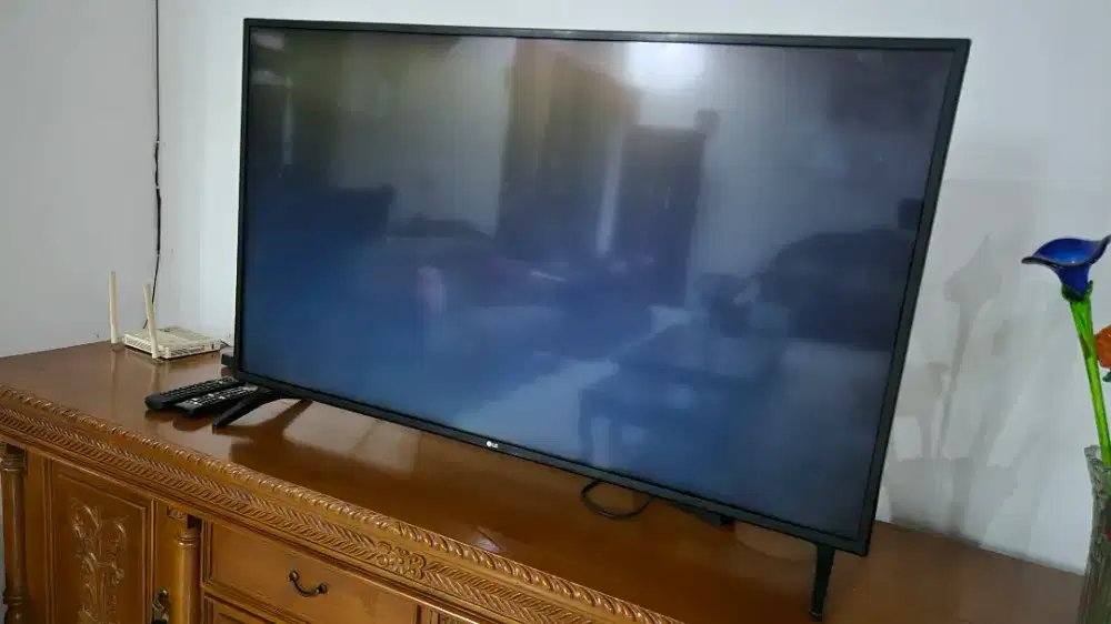 TV Rusak tipe LG 49UM7100PTA