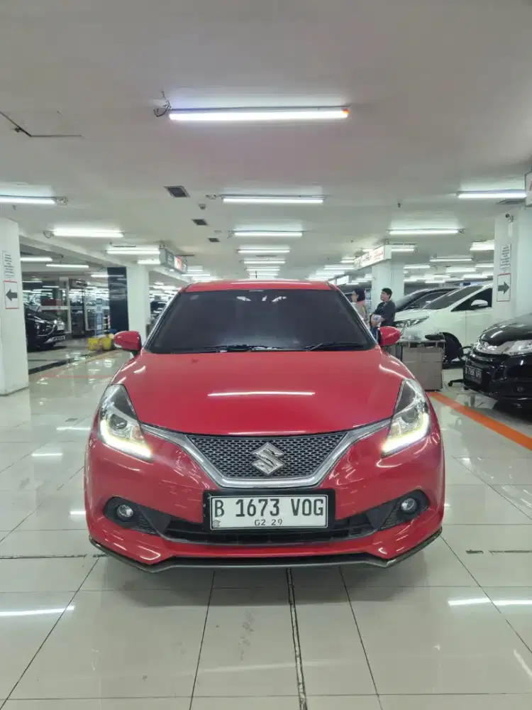 Suzuki baleno 2018 km 24rb record tgn 1 pribadi