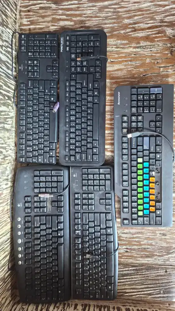 Paket 5 Keyboard Full Size – 2 Normal USB + 3 Apa Adanya