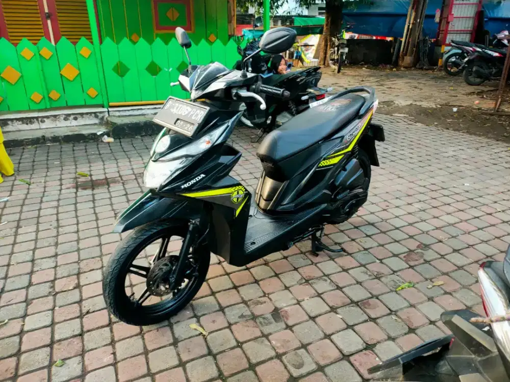 Honda Beat ECO 110 Pajak Hidup Tahun 2016