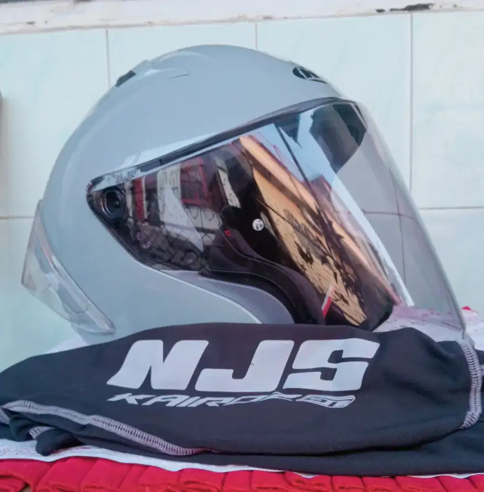 Njs kairoz GT Stone Grey Glossy UK M.fullset.