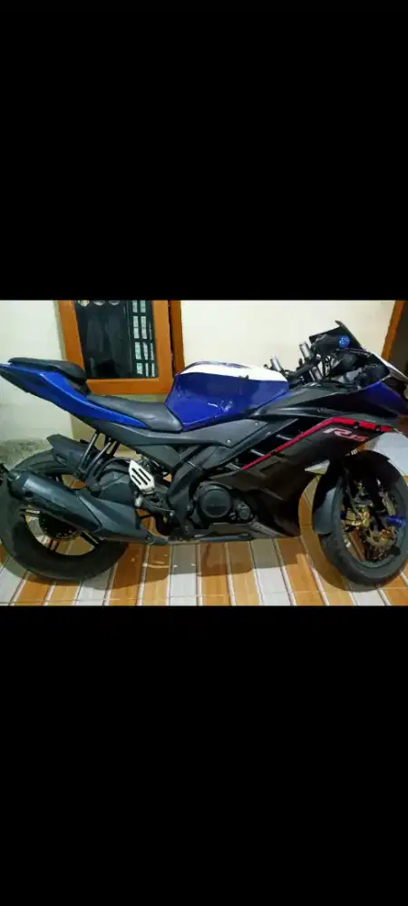 Di jual bth Yamaha R 15 V2. THN 2014.