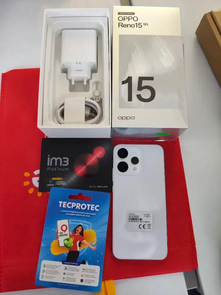Oppo Reno 15 tebus murah Indosat selama satu tahun 45k