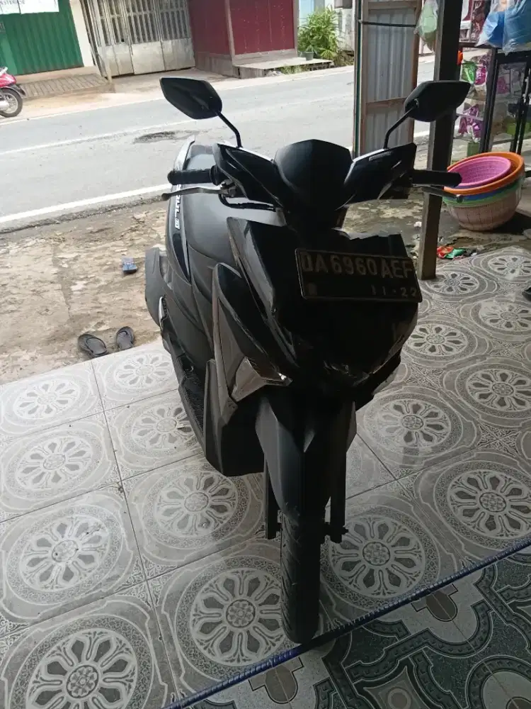 Mencarai tukar tambah lawan kandaraan yang ada ln nambah serius cht