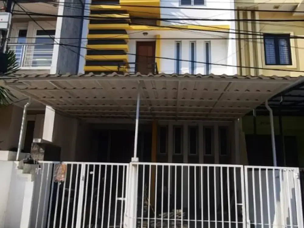 Jual Rumah Bagus 3Lantai di Kelapa Gading