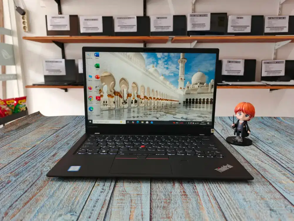 BU Cepat Laptop Second THINKPAD X1 CARBON/Core i7-7600U/RAM 16 GB