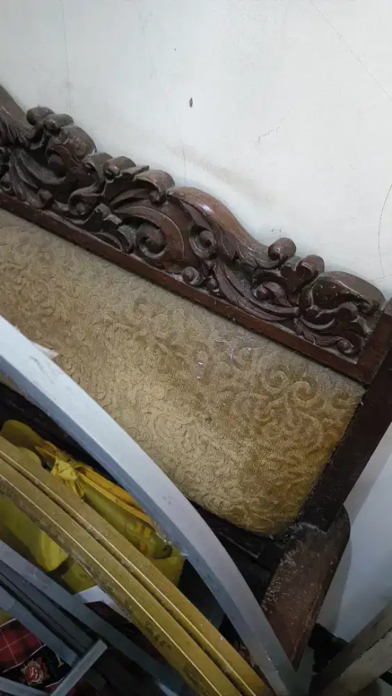 Jual Sofa Jati Ukiran Bonus Meja Gombong