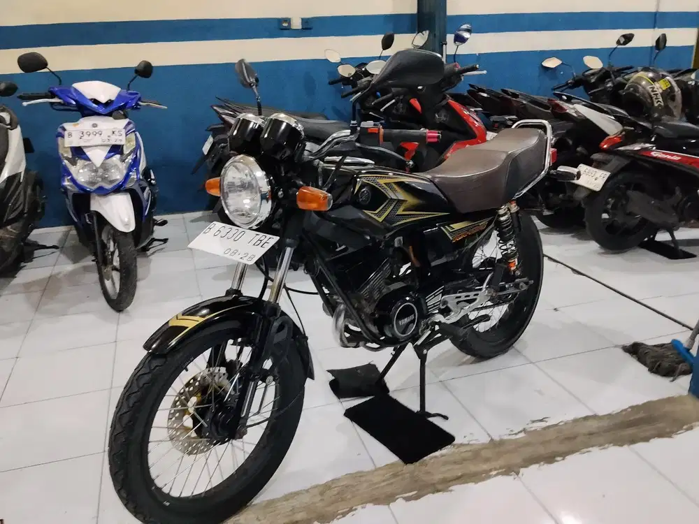 Dijual yamaha rx king 2004 super mulus