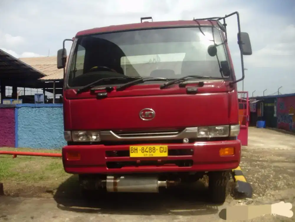 Head Truk UD Nissan PK 260 Ex Elpiji Thn 2013