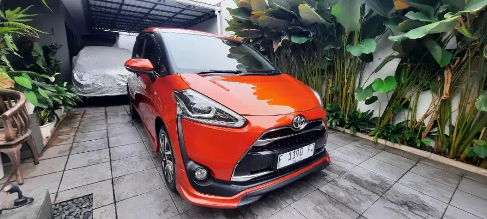 Toyota Sienta 1.5 Q AT 2016 KM 70rban