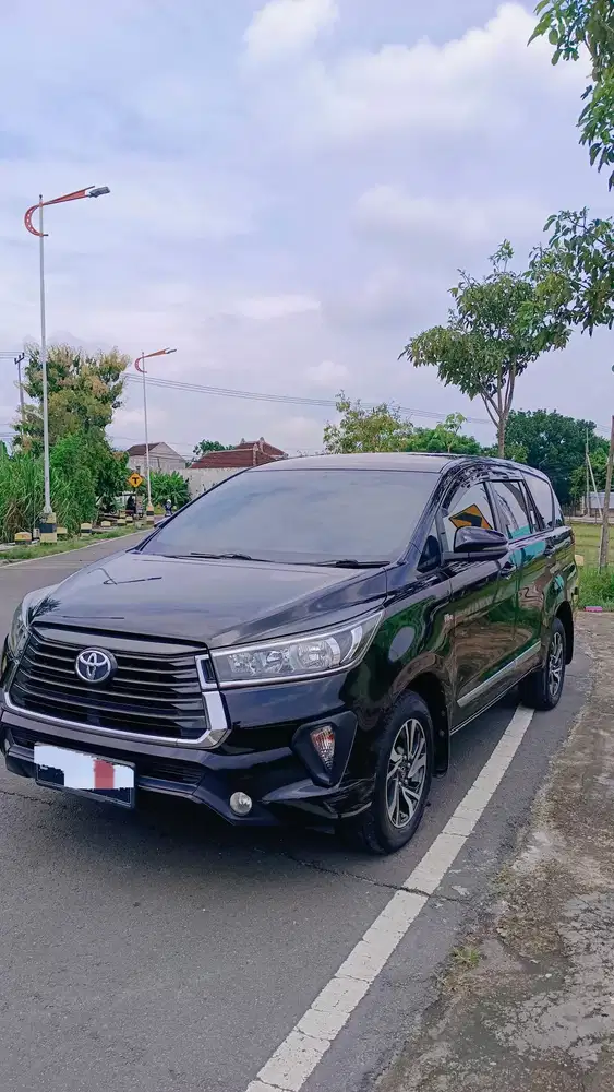 Toyota Kijang Innova 2021 Bensin