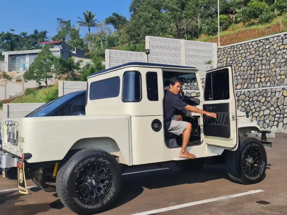 Jual Toyota FJ 40 RV-UC